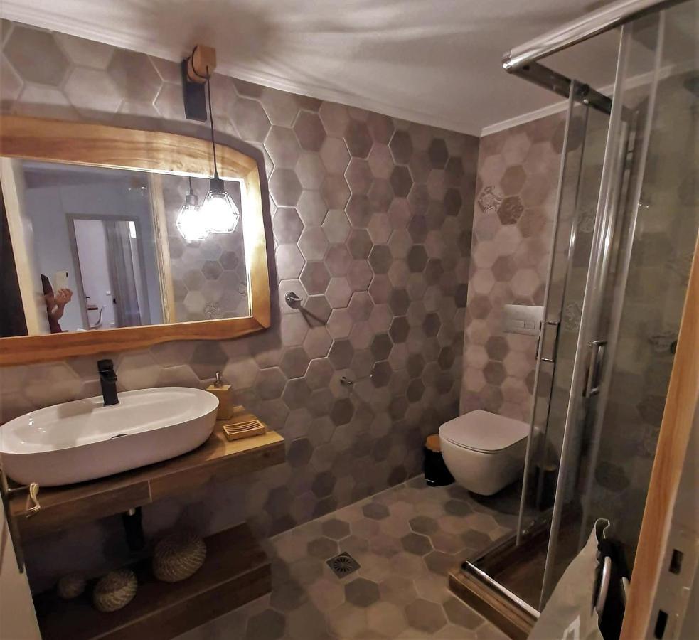 Σιντηίς- Sinties Apartment Moudhros ภายนอก รูปภาพ